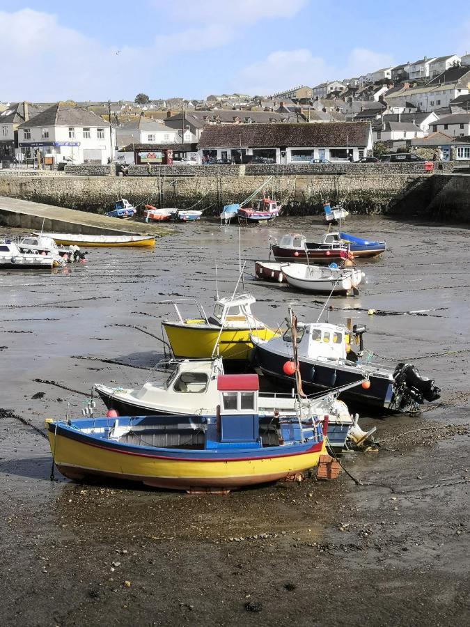 Captivating Isolde Cottage With Pool Near St Ives Camborne Eksteriør bilde